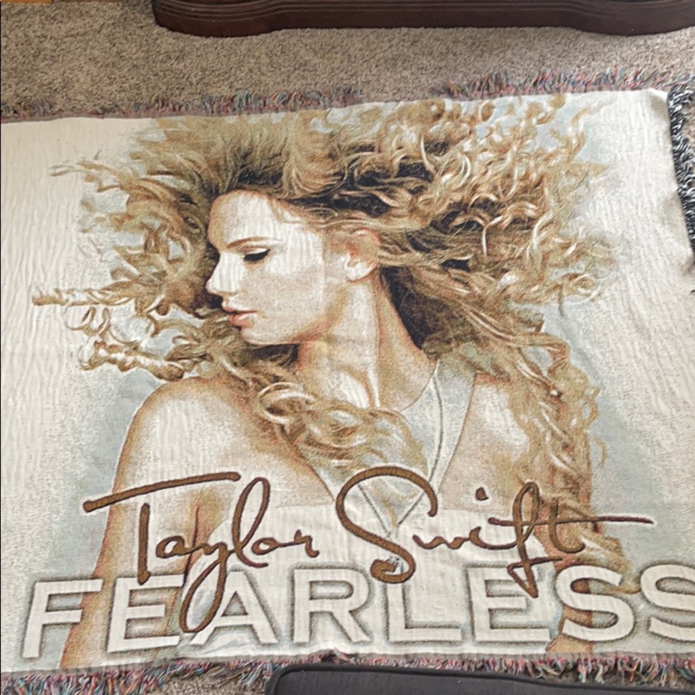 Taylor Swift Fearless Tapestry Throw Blanket